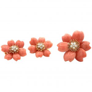 Van Cleef & Arpels Rose De Noël Coral Diamond Gold Earring Brooch Set
