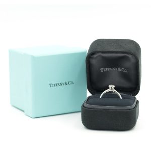 Tiffany & Co. Round Brilliant Platinum Engagement Ring Gia certified 0.77 Cts