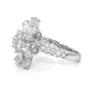 ODELIA Diamond Flower Ring 18k White Gold and mix shape White diamonds size 6